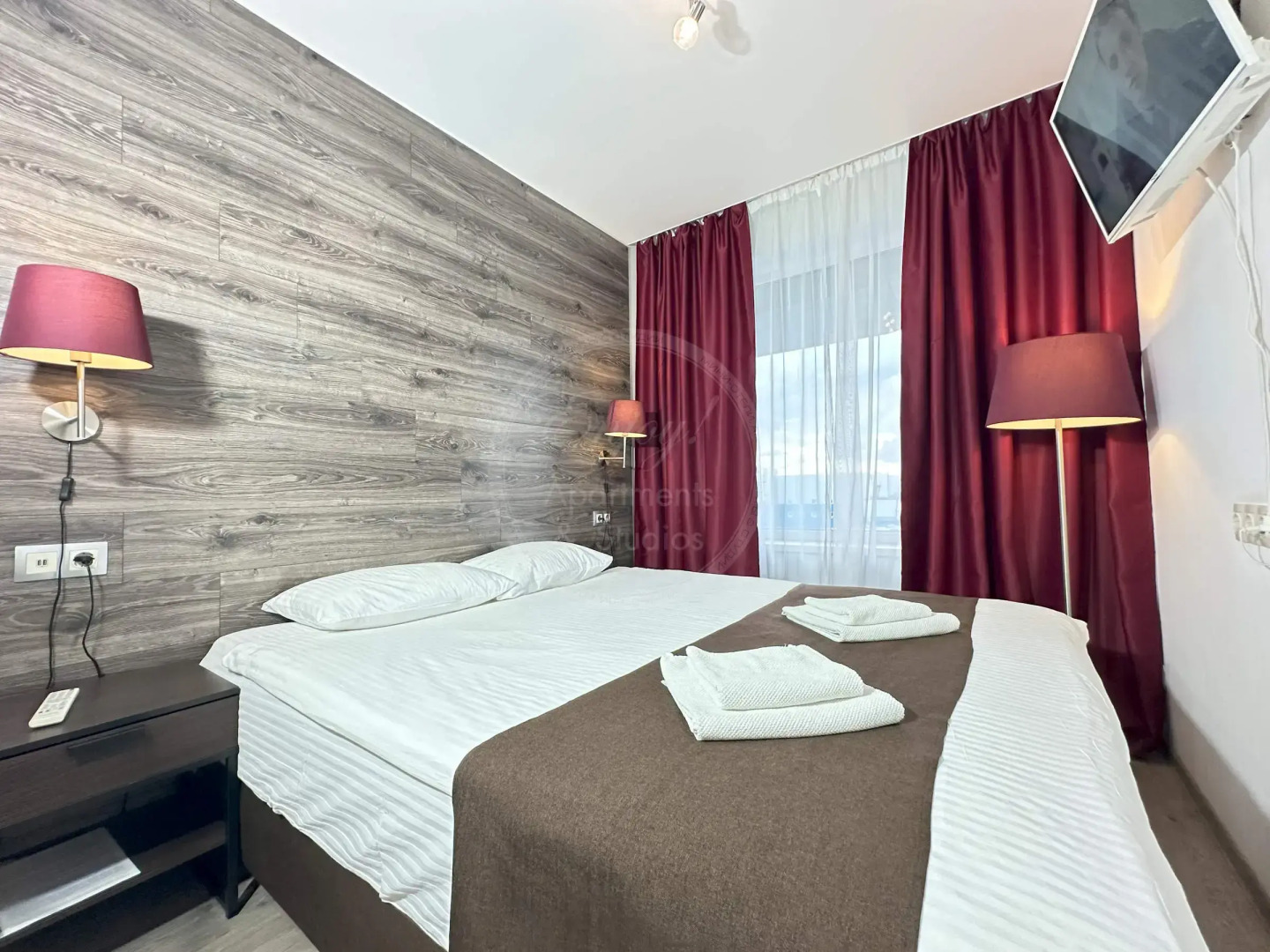 Квартира Enjoy Apartments & Studios — Акварели №2