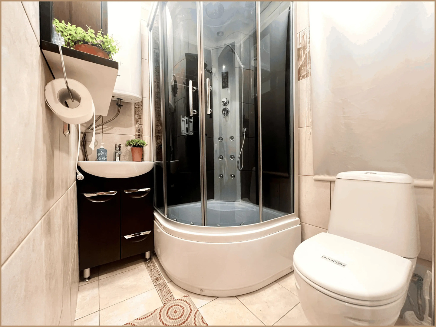 Апартаменты 51 Возле ТЦ Мурманск Молл Полярное Убежище на Полярных Зорях, 3