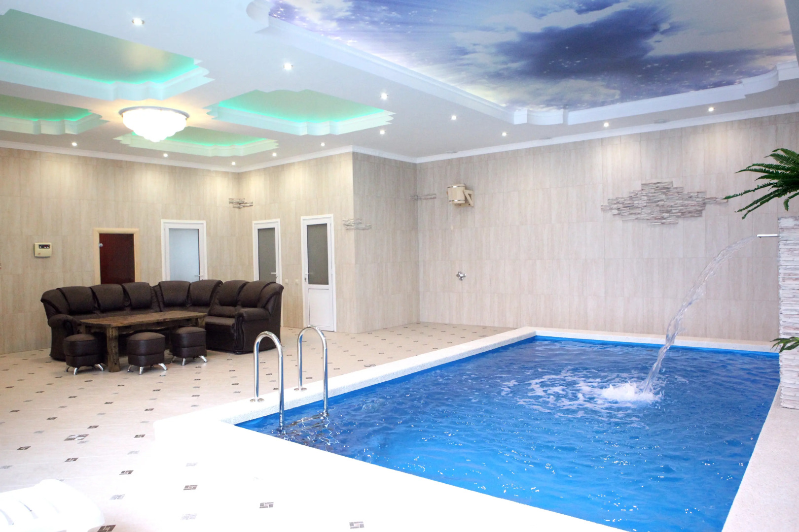 Отель Усадьба