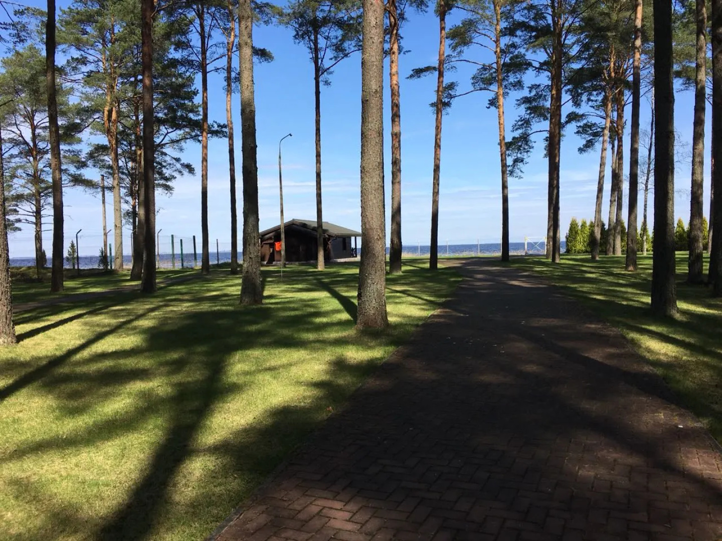 Дом на берегу Псковского озера