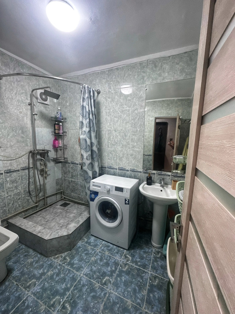 Квартира в центре Сухума - Лакоба, 88