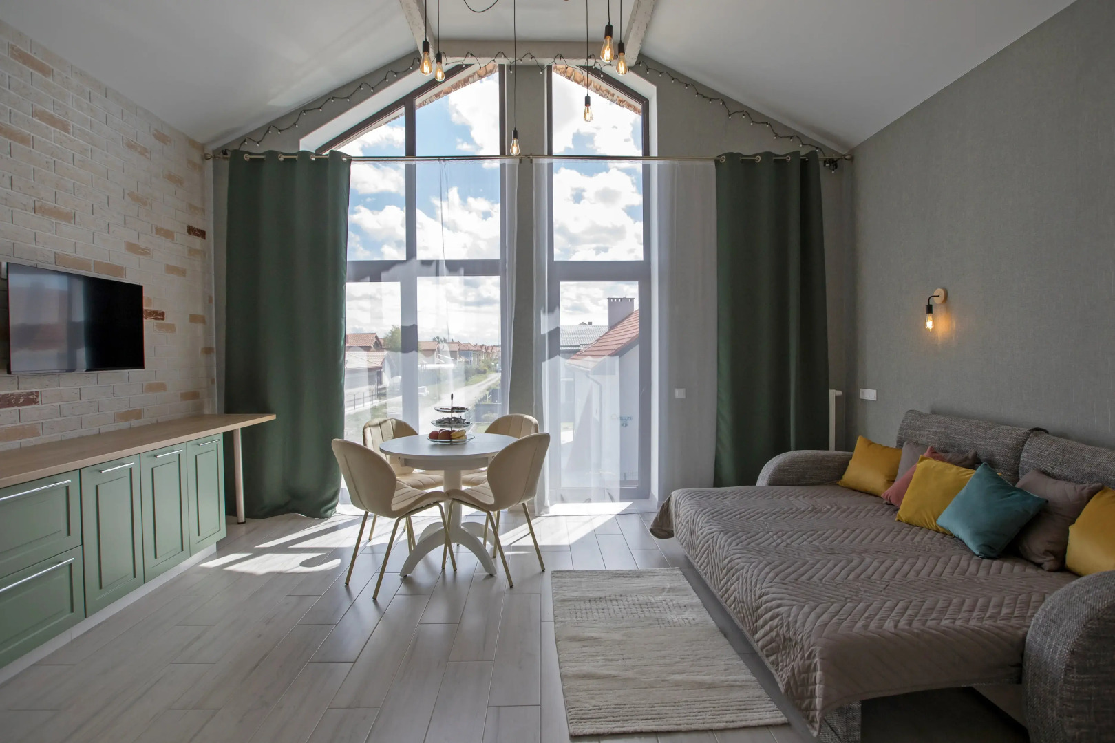 Частный Дом Cтудия с Террасой