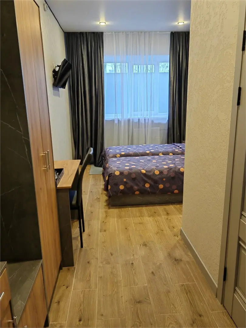 Отель Плаза +