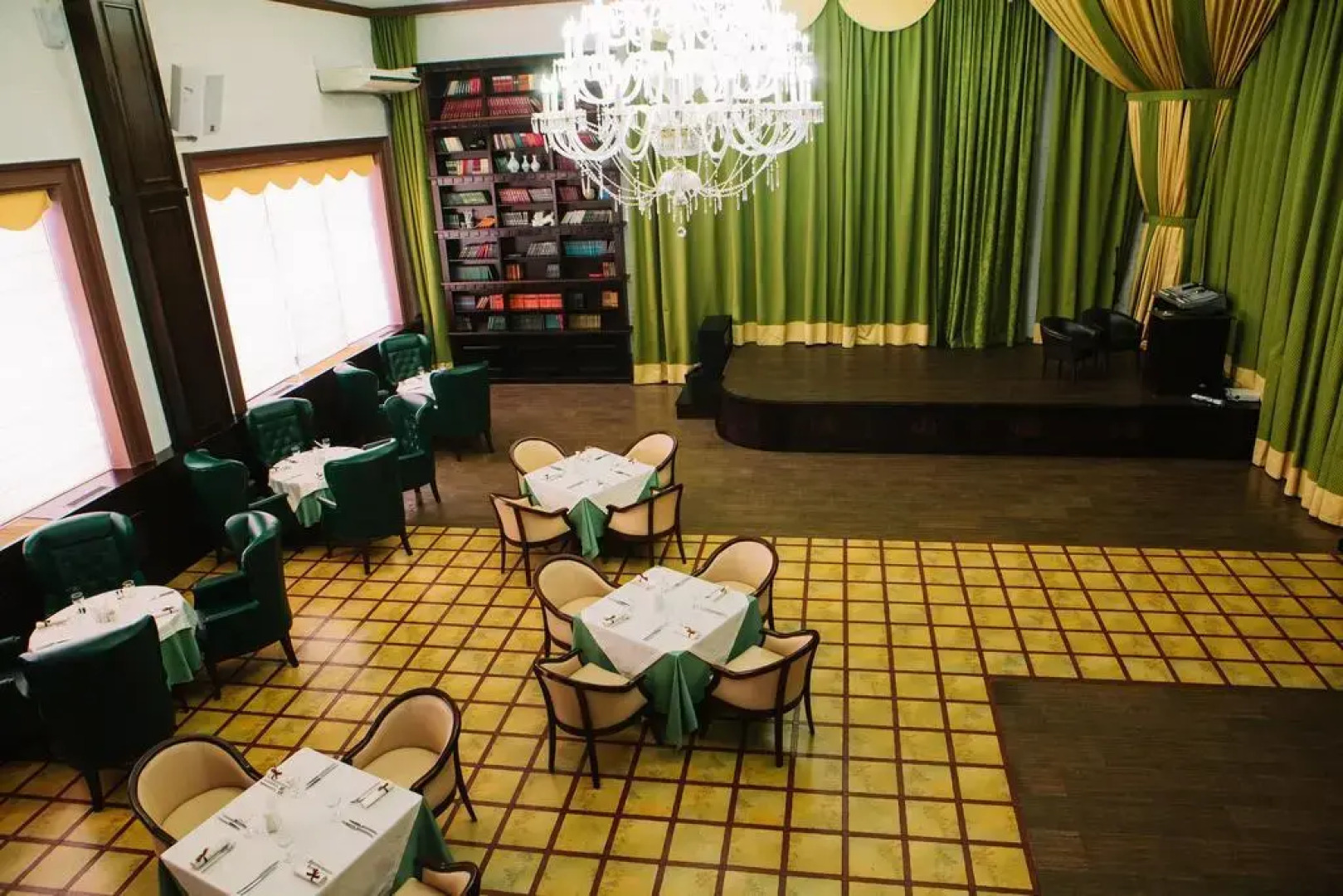 Отель Новый Тобол