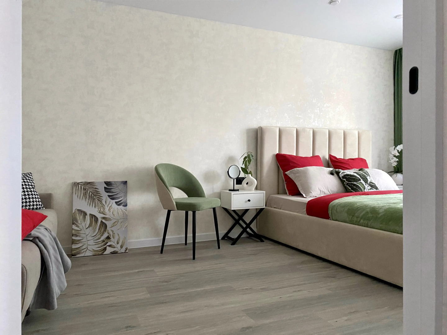 Квартира Четаева 48