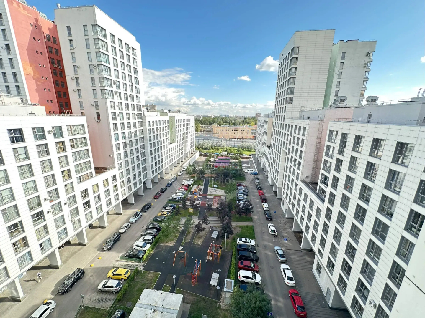 Квартира Enjoy Apartments & Studios — Акварели №1