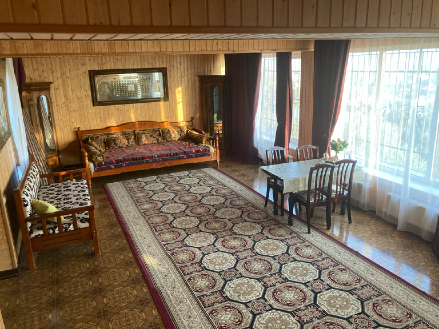 Частный дом у Подножья Горы Тарки