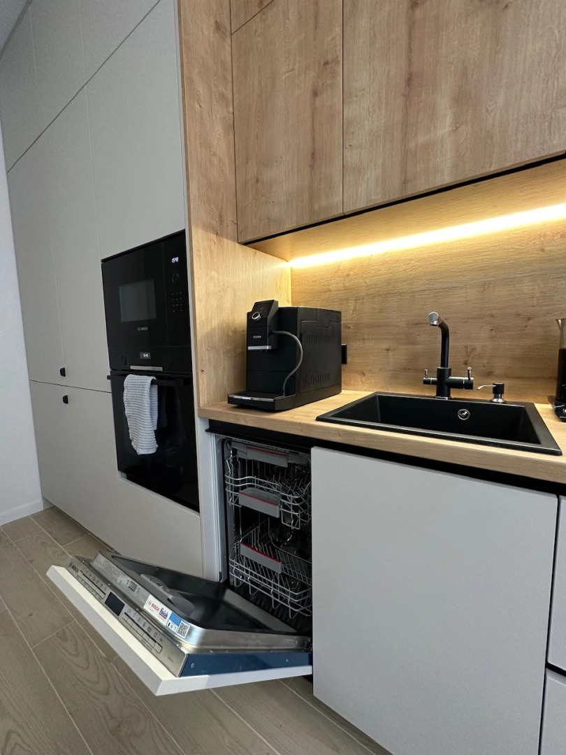 Квартира Стильная на Первой Линии Моря