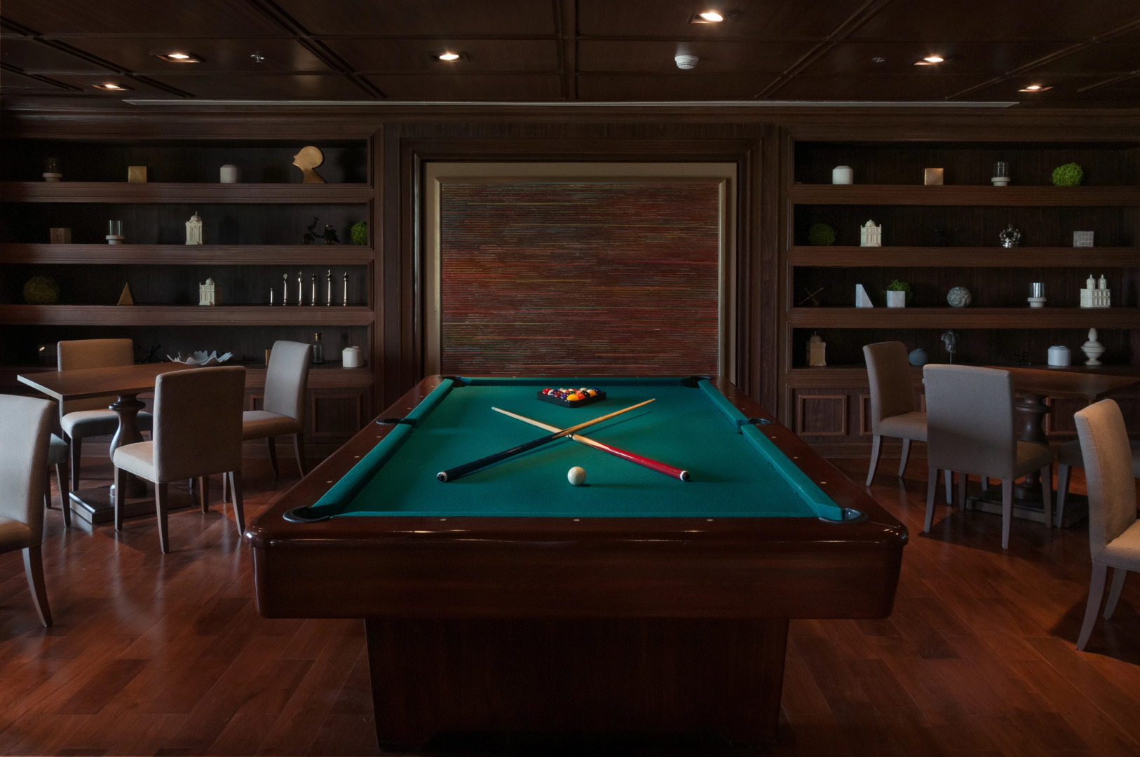 Отель Twin Lakes Hotel Tagaytay