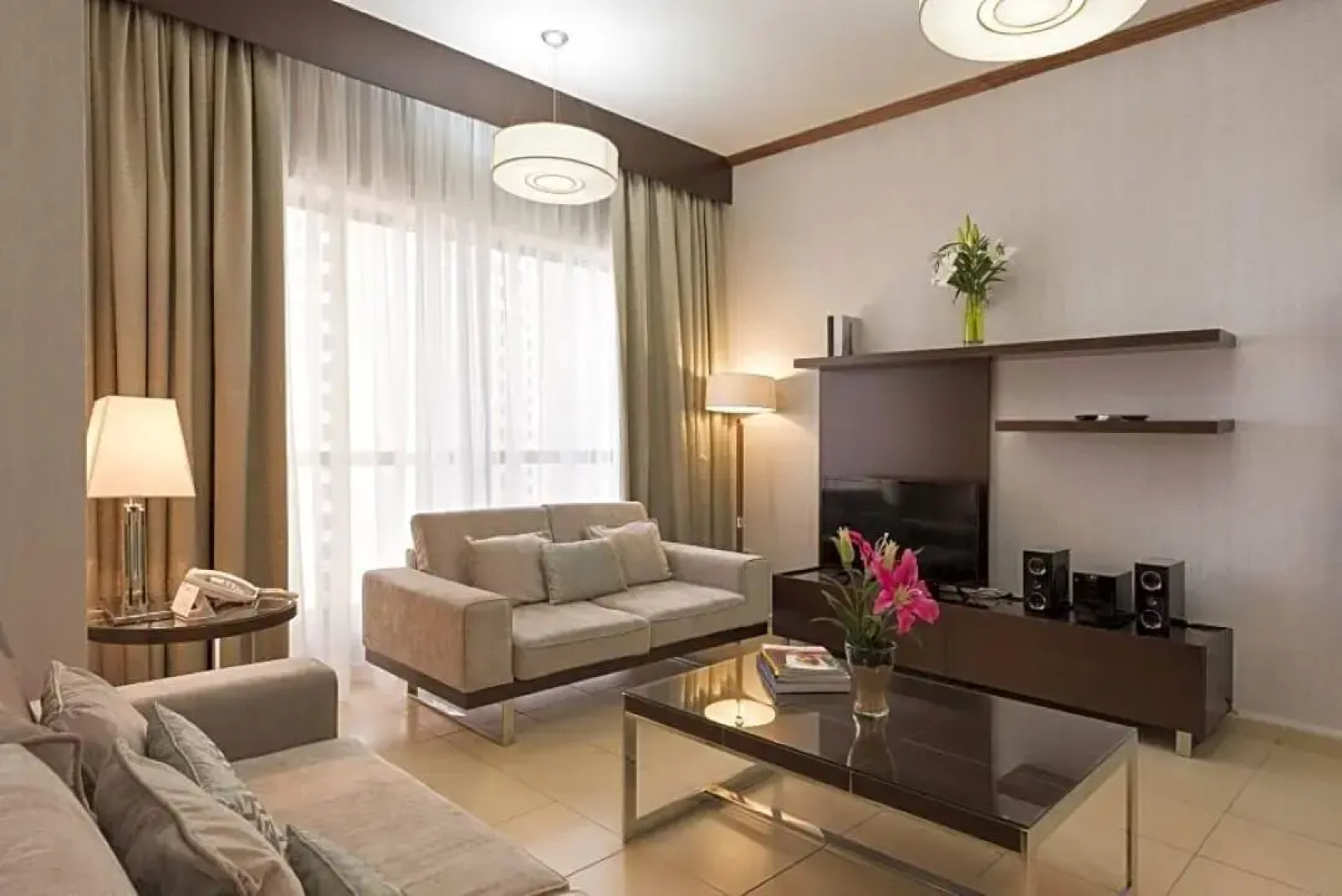 Апартаменты Suha JBR Hotel