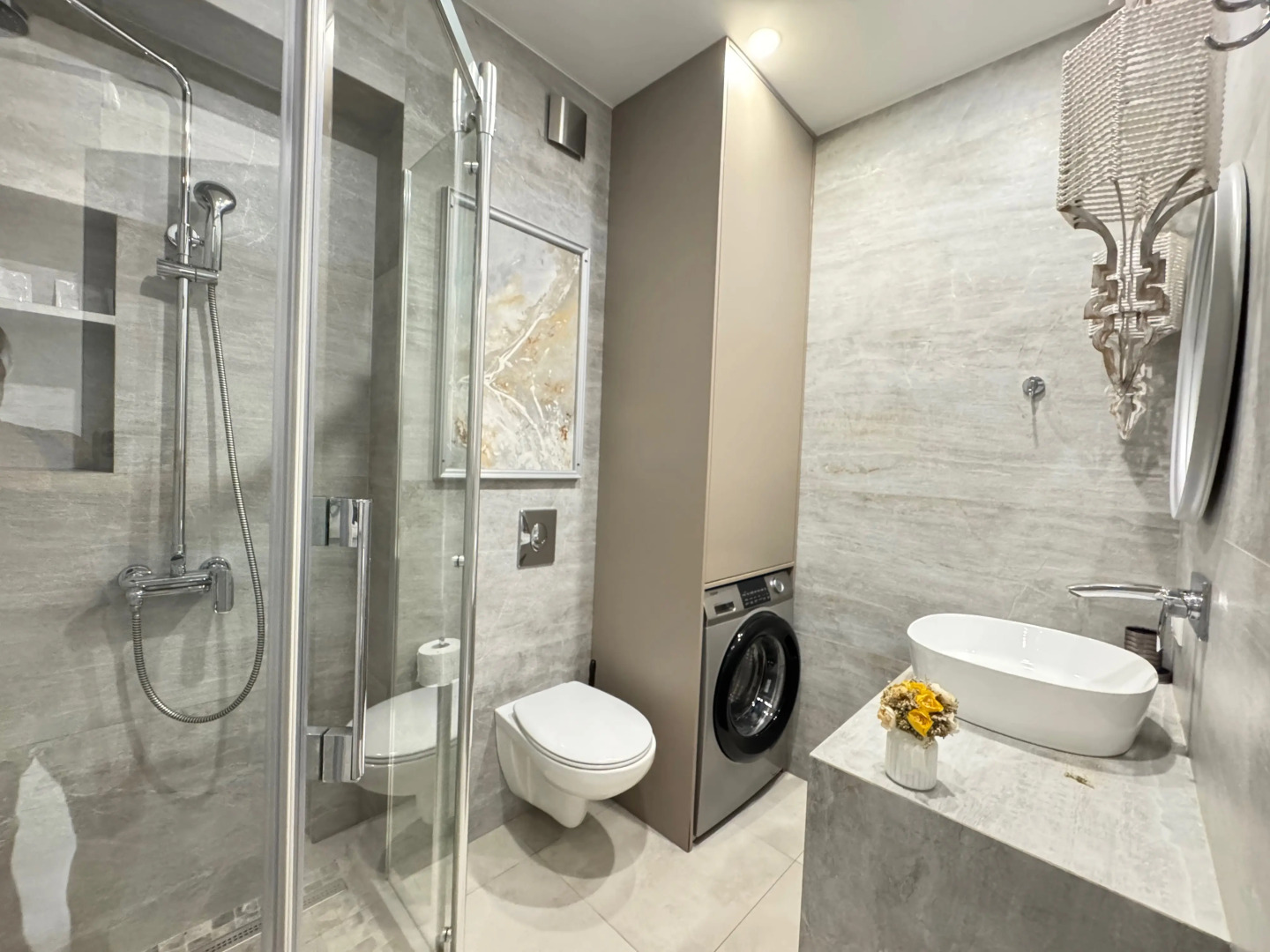 Квартира в  доме с бассейном рядом с морем