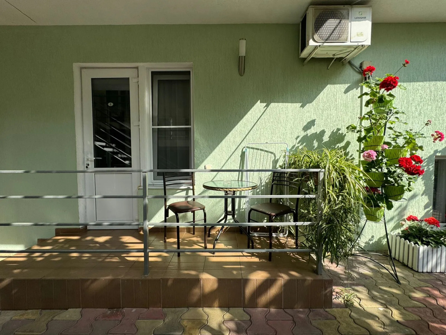 Отель Тростник