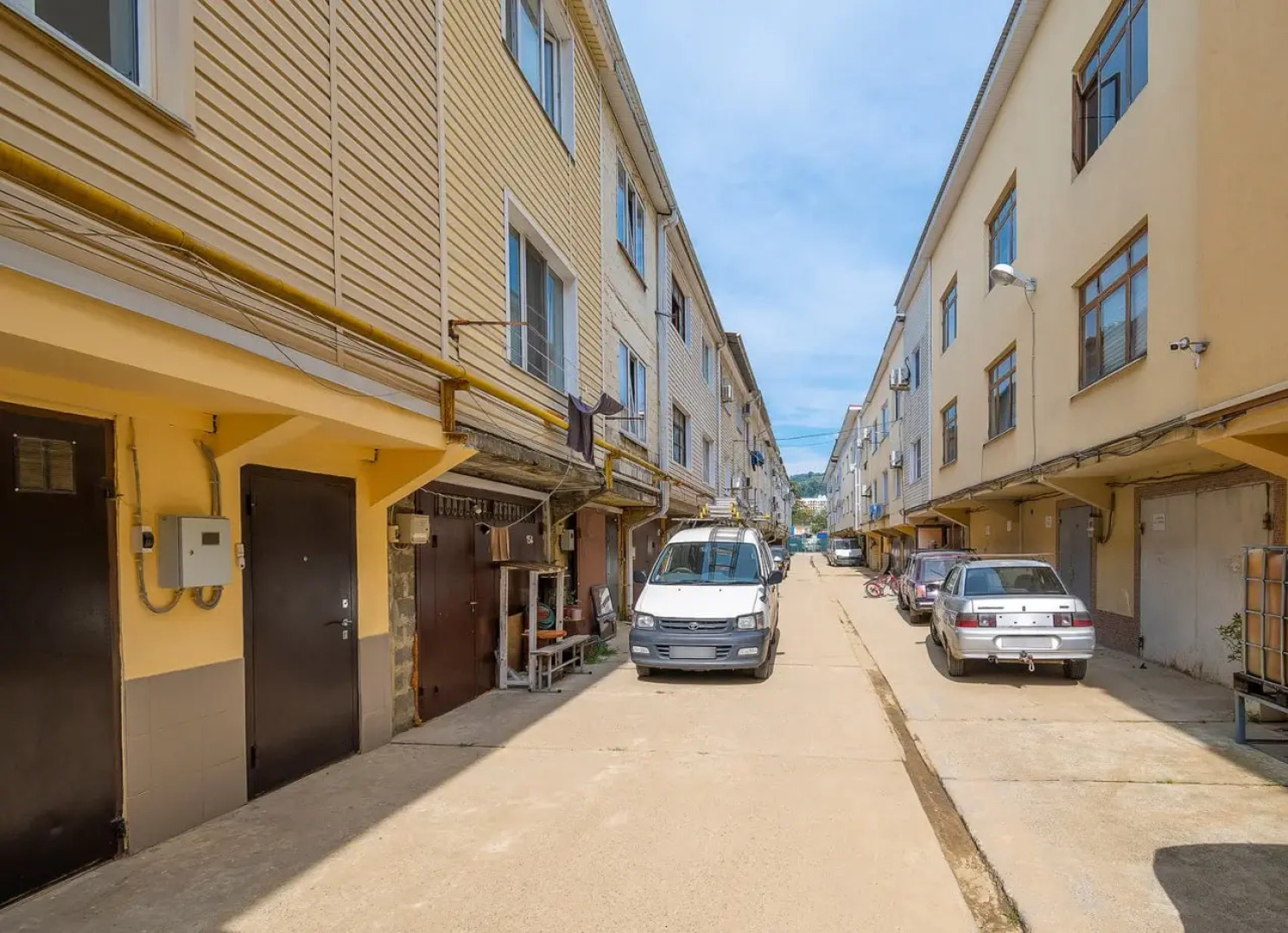 Апартаменты Двухкомнатные в Таунхаусе с Гаражом Микрорайон Кудепста