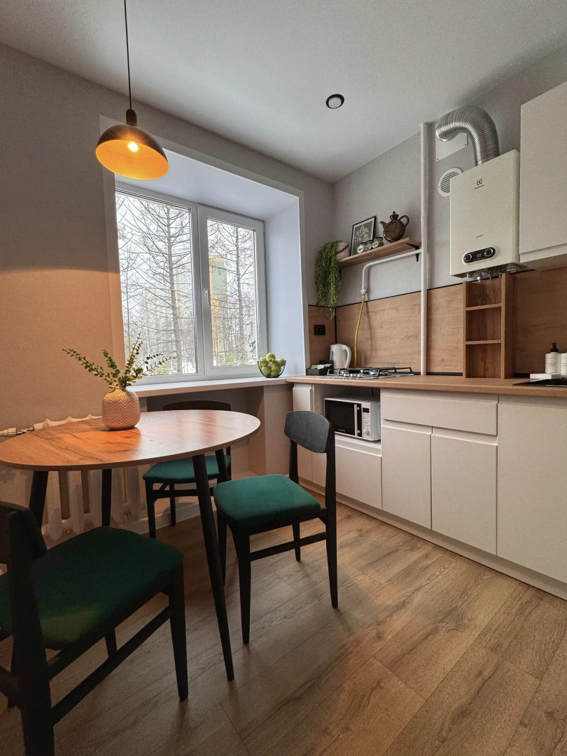 Квартира 2-к с раздельными комнатами Аристократ