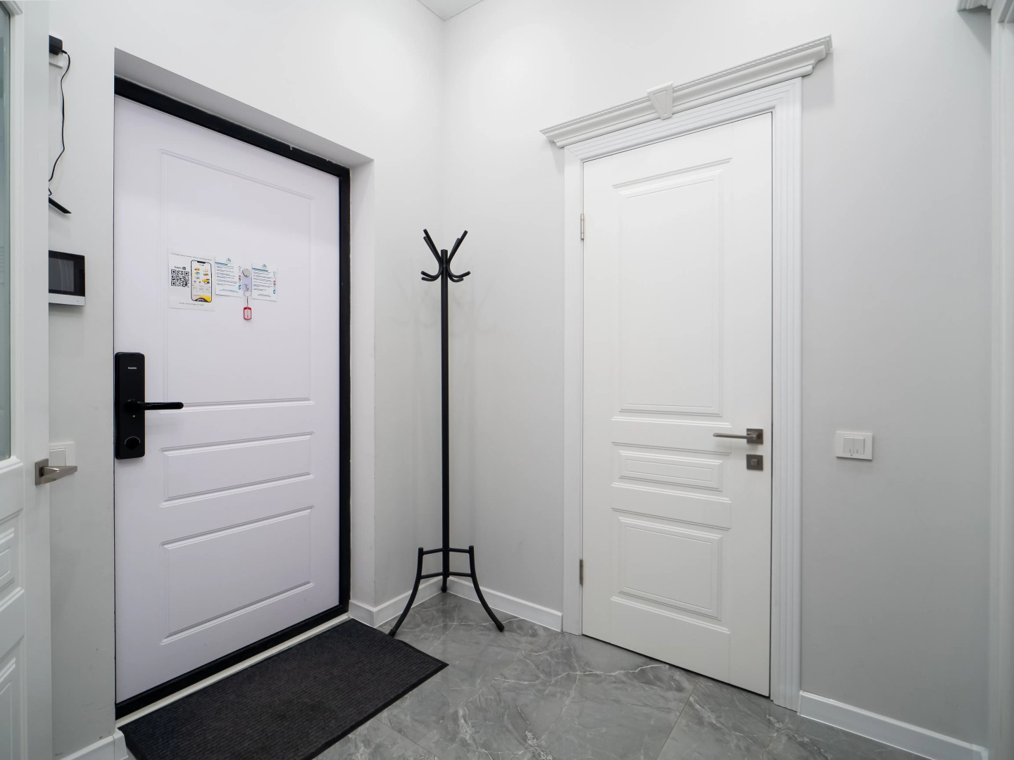 Квартира Евродвушка с потрясающим видом на горы