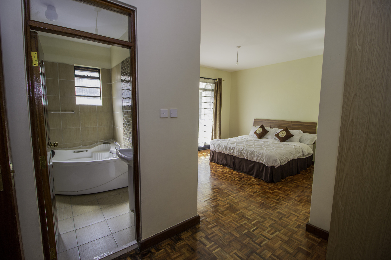 Апартаменты Tawa Serviced