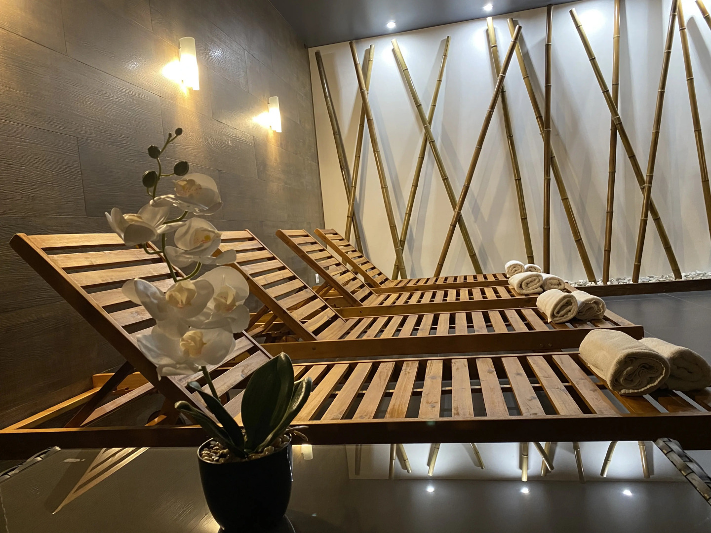 Отель Ист Ривер