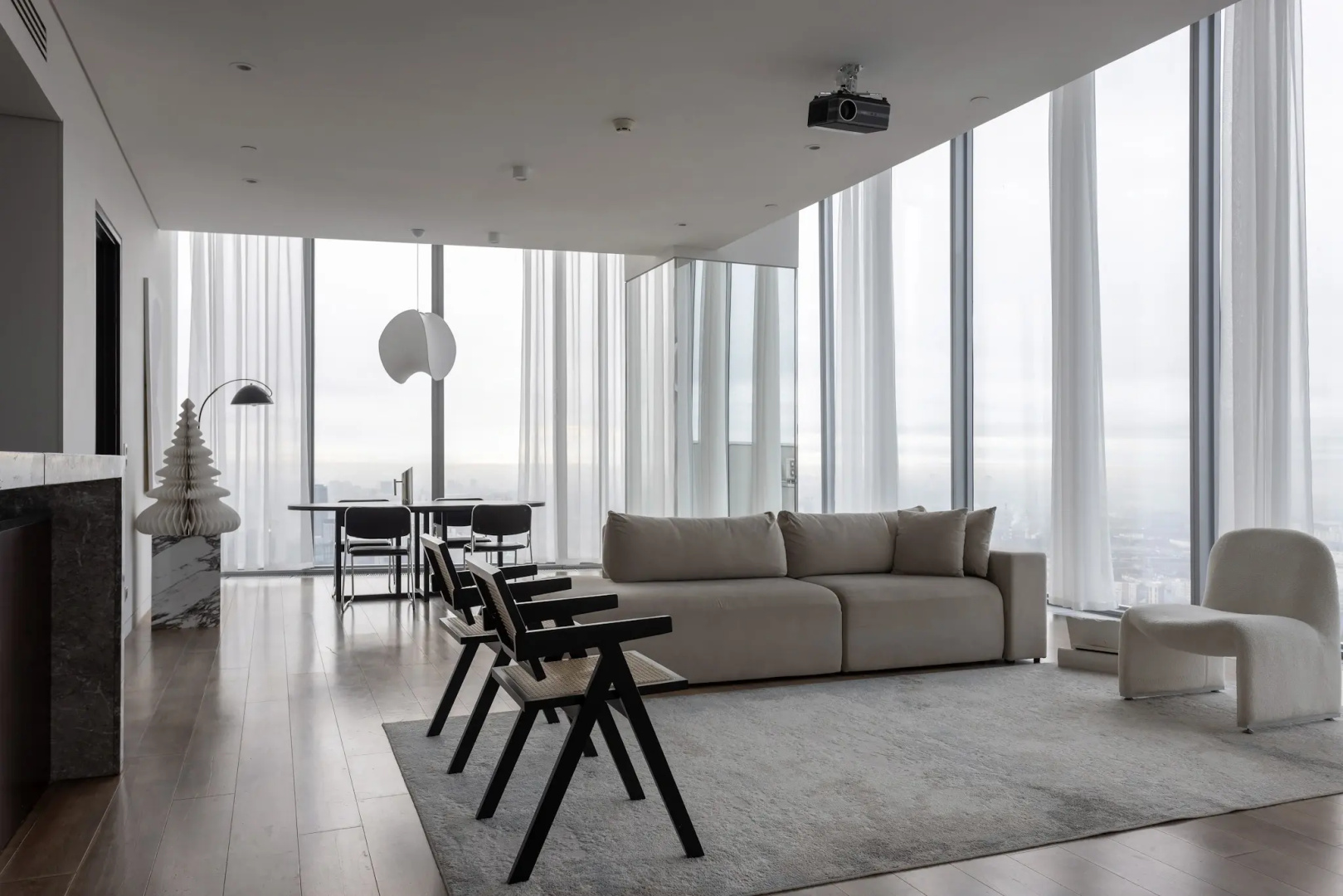 Апартаменты Panoramic Apartment by Roomley