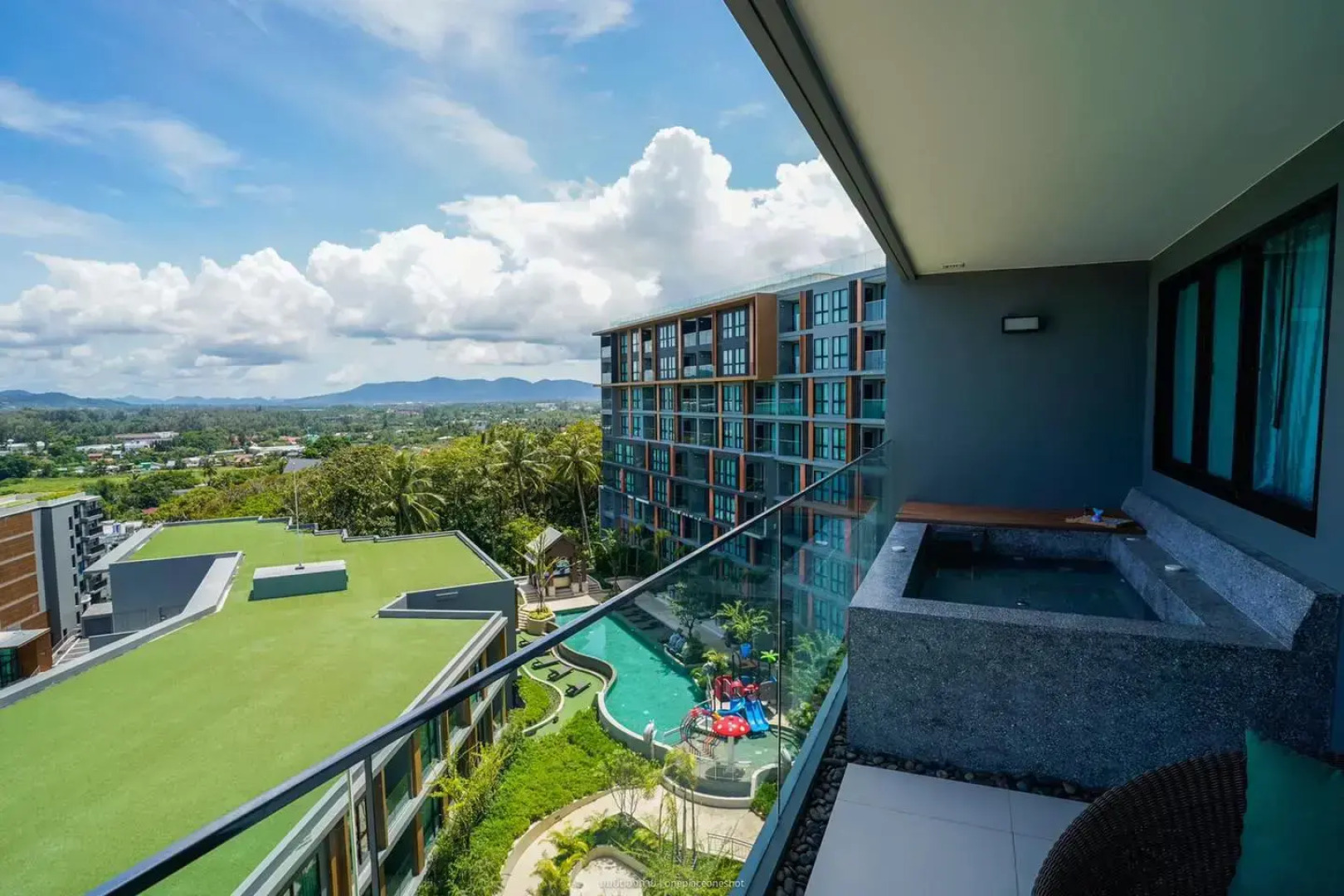 Курортный отель MIDA Grande Resort Phuket