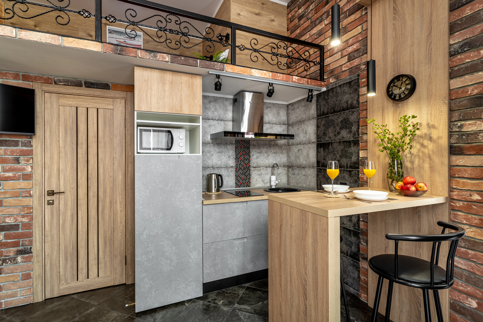 Апартаменты Двухэтажные в Стиле Гранж от Home Group apartments