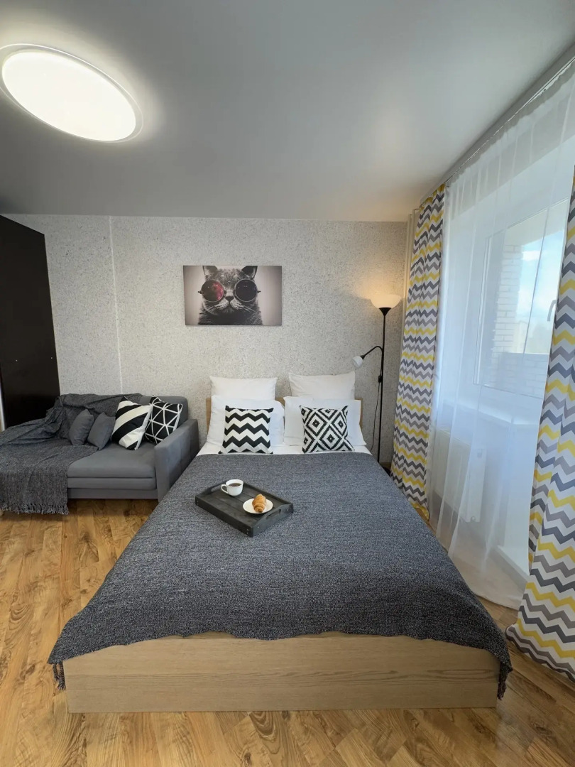 Квартира Уютна студия не далеко от зоопарка.