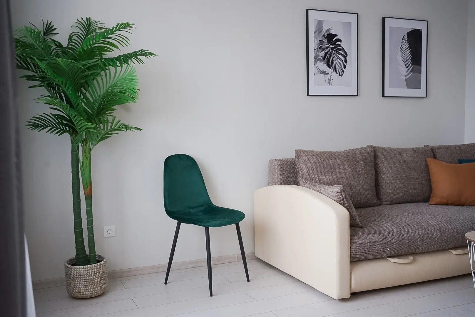 Квартира двухкомнатная семейная Apartic с PlayStation 4