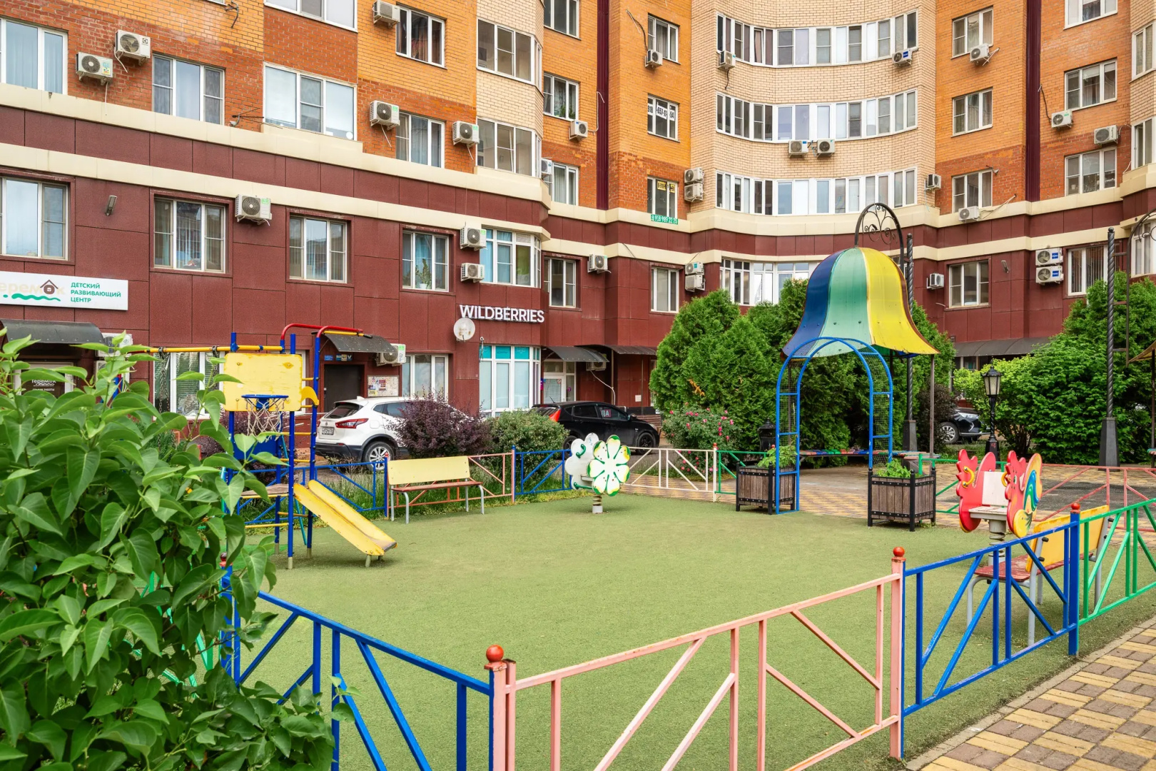 Апартаменты Евродвушка у Парка Галицкого