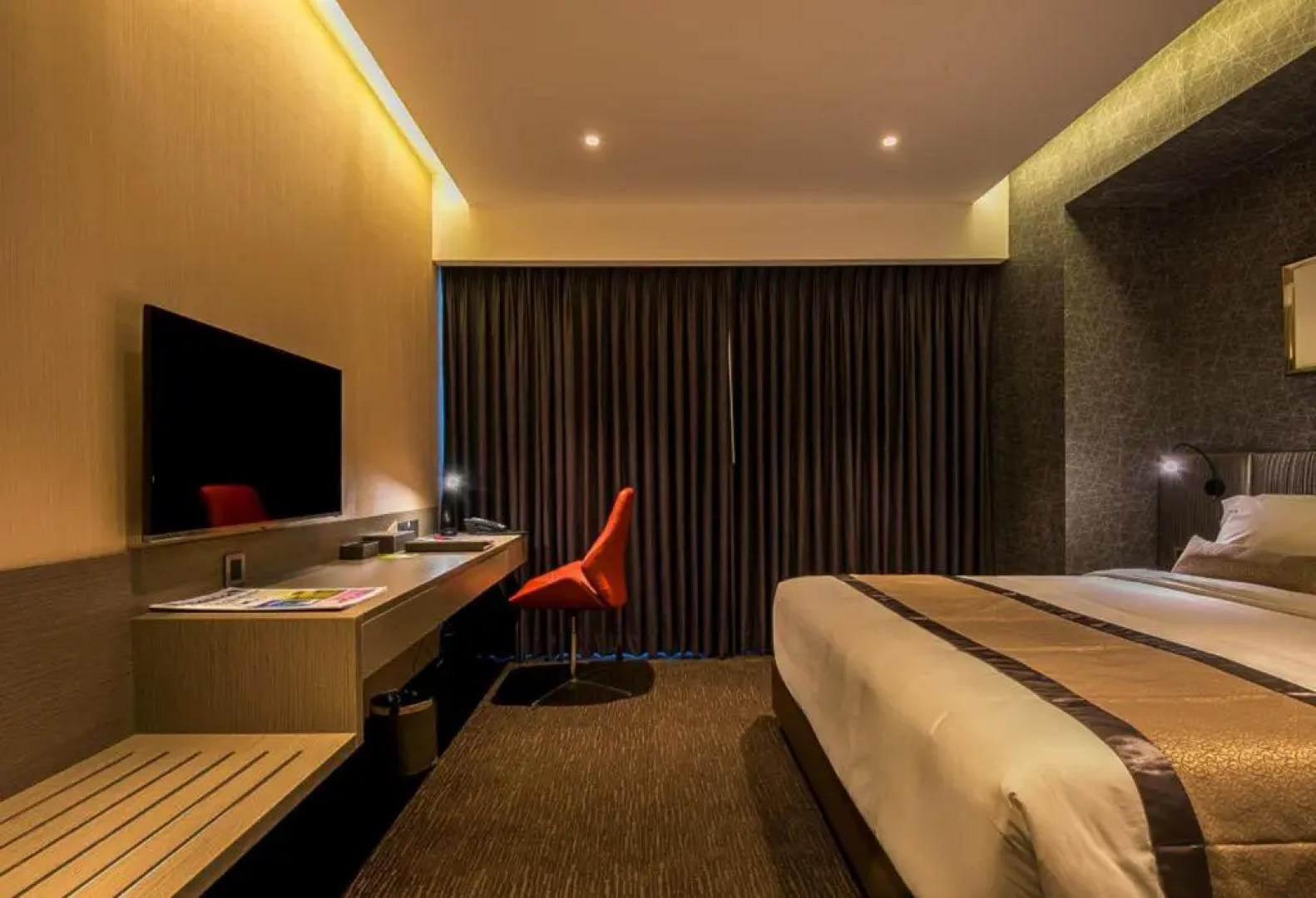 Отель Best Western Plus Maple Leaf