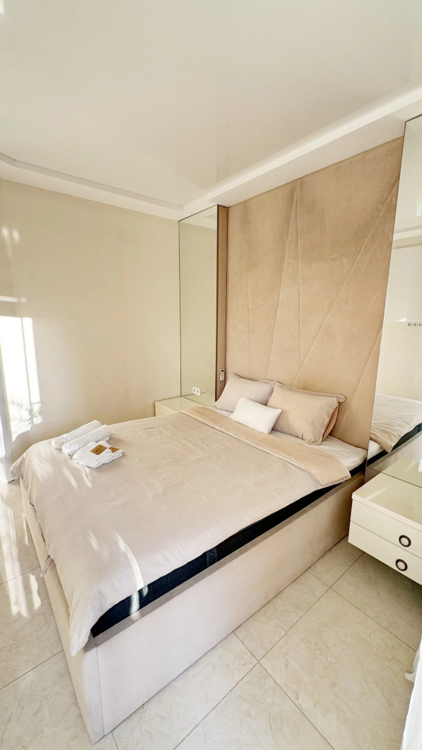 Квартира двухкомнатная на Пиросмани