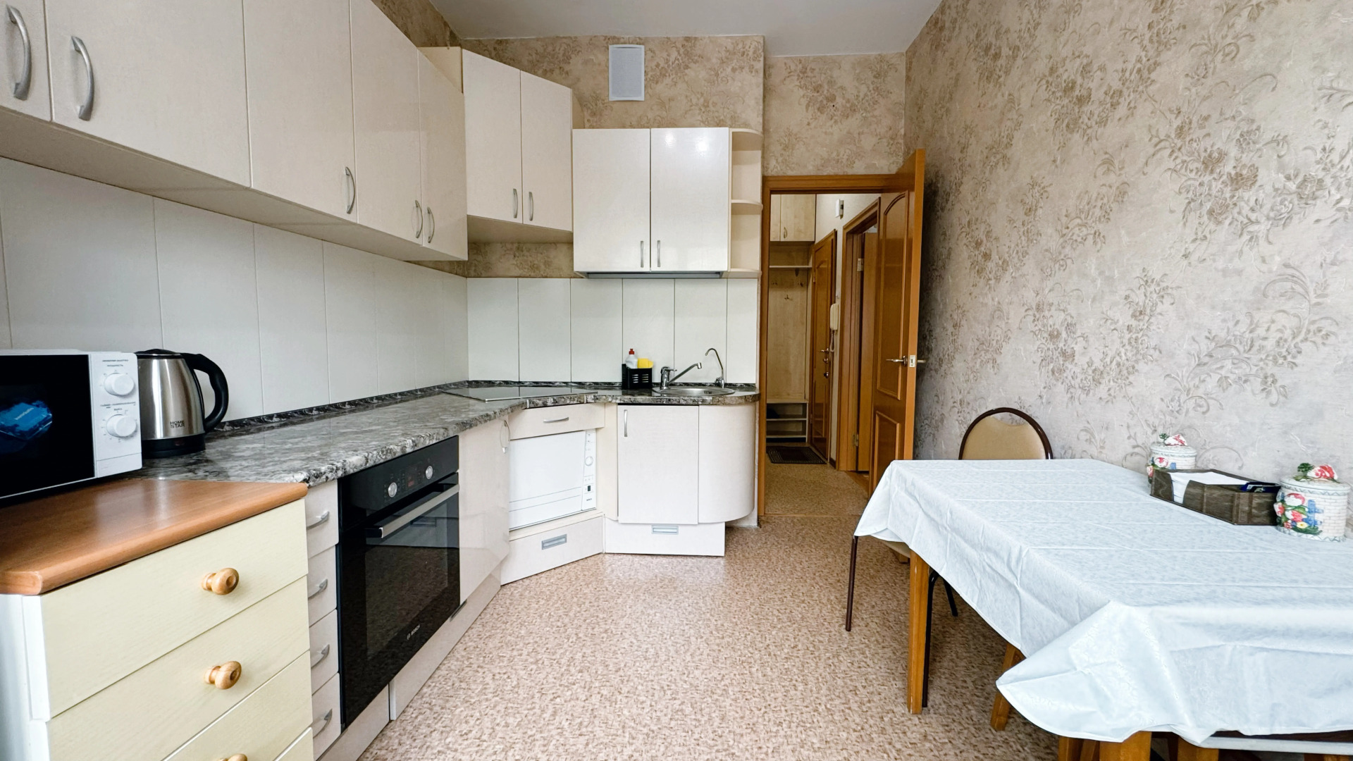 Апартаменты Попова 26