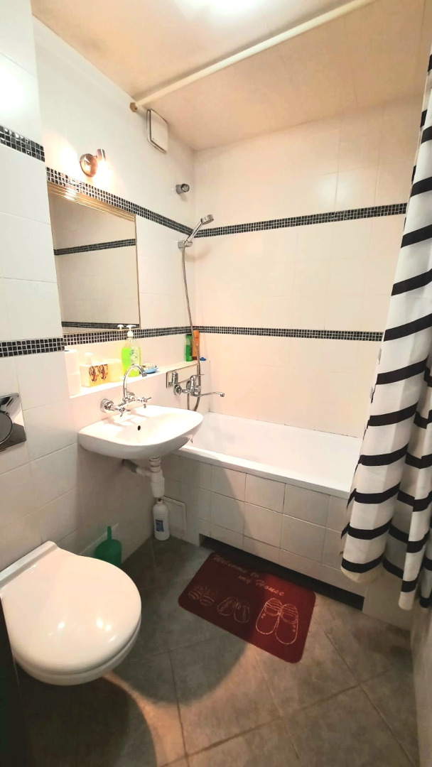 Апартаменты Отличная 2к Студия в Самом Центре