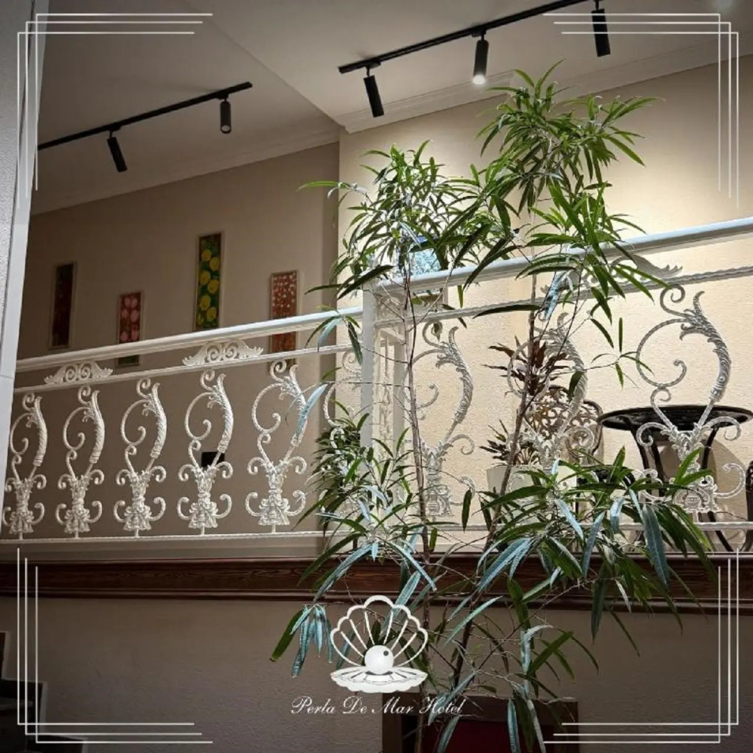 Отель Perla De Mar Inn