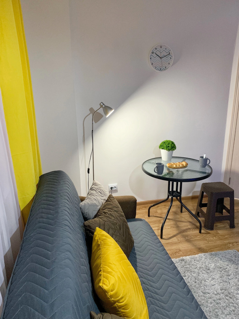 Московский 48Б