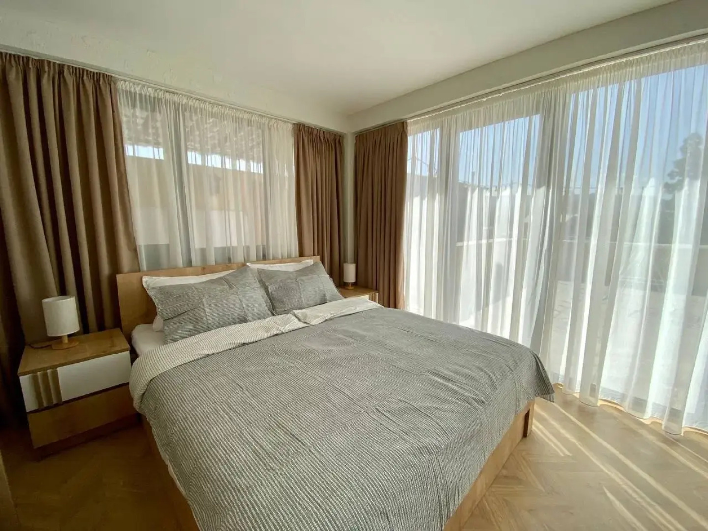 Квартира на 2-4 гостя с большой террасой и бесплатной парковкой