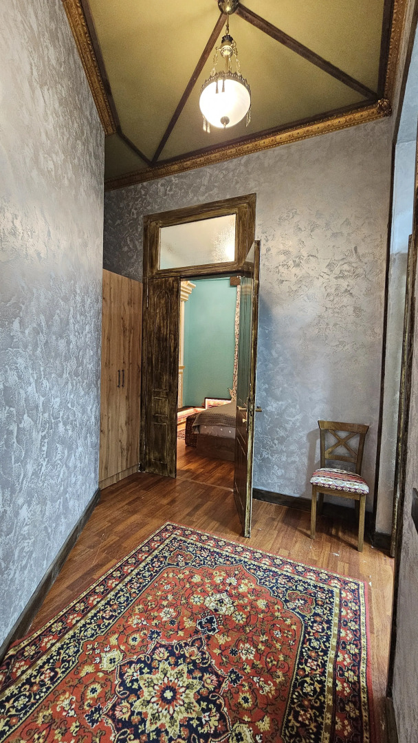 Apartments History 1870