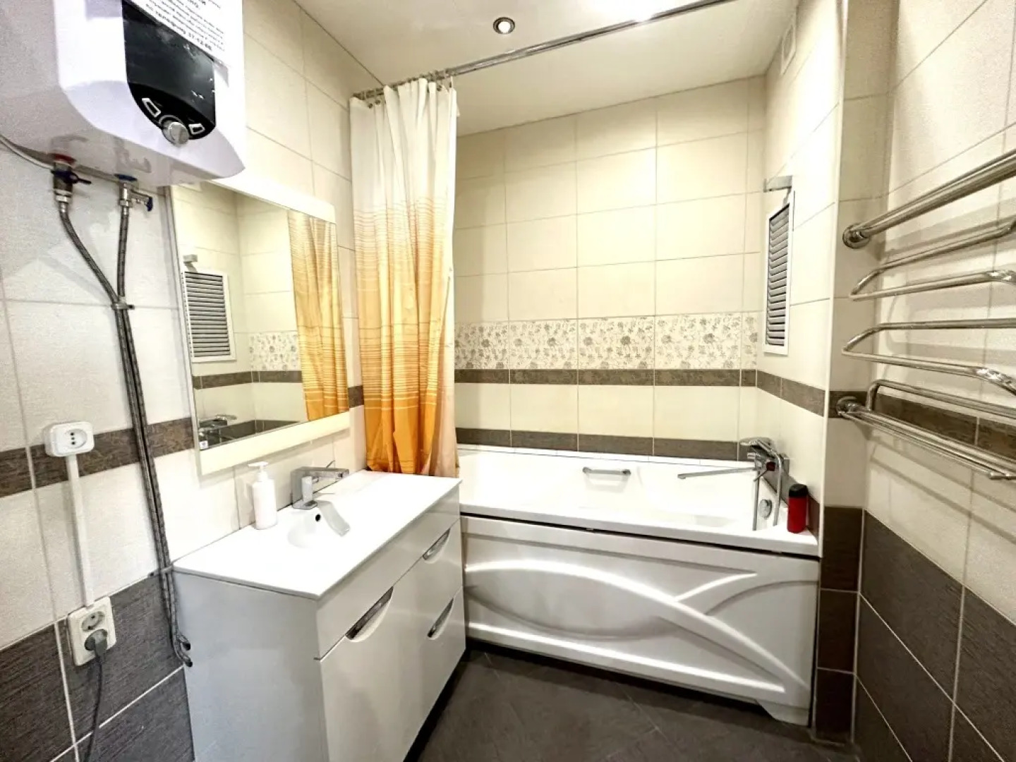 Апартаменты 912 Флэтс-Лайн на улице Красноармейская 100