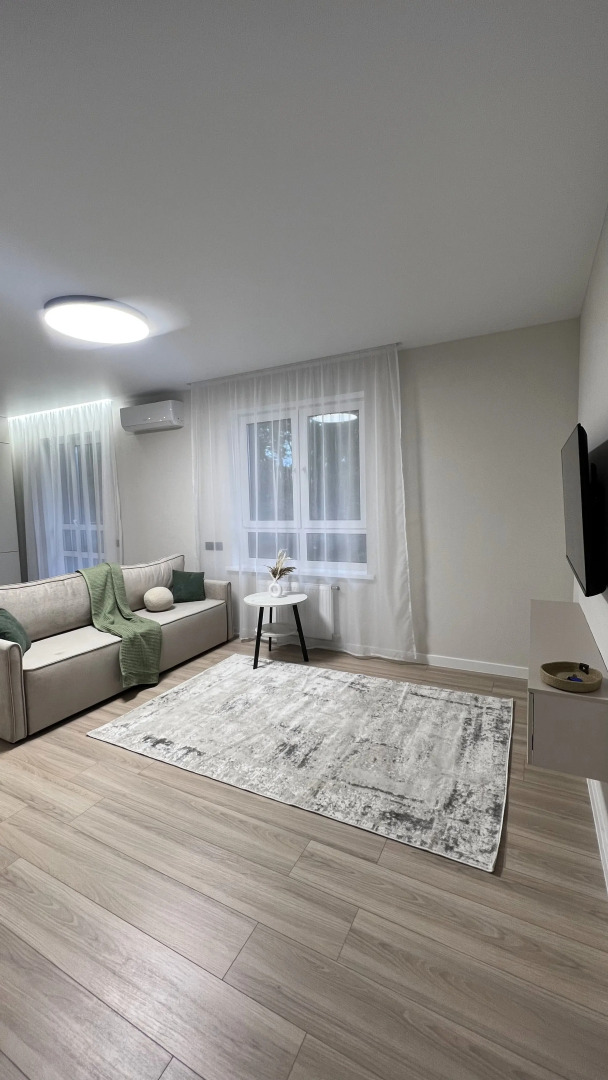 Апартаменты Красивая евродвушка в новом ЖК в тихом центре