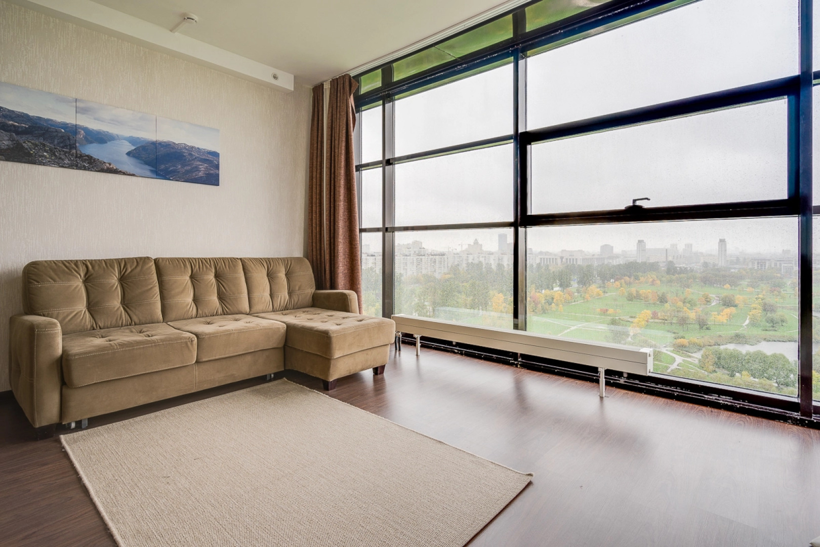 Апарт-отель Salut Rent