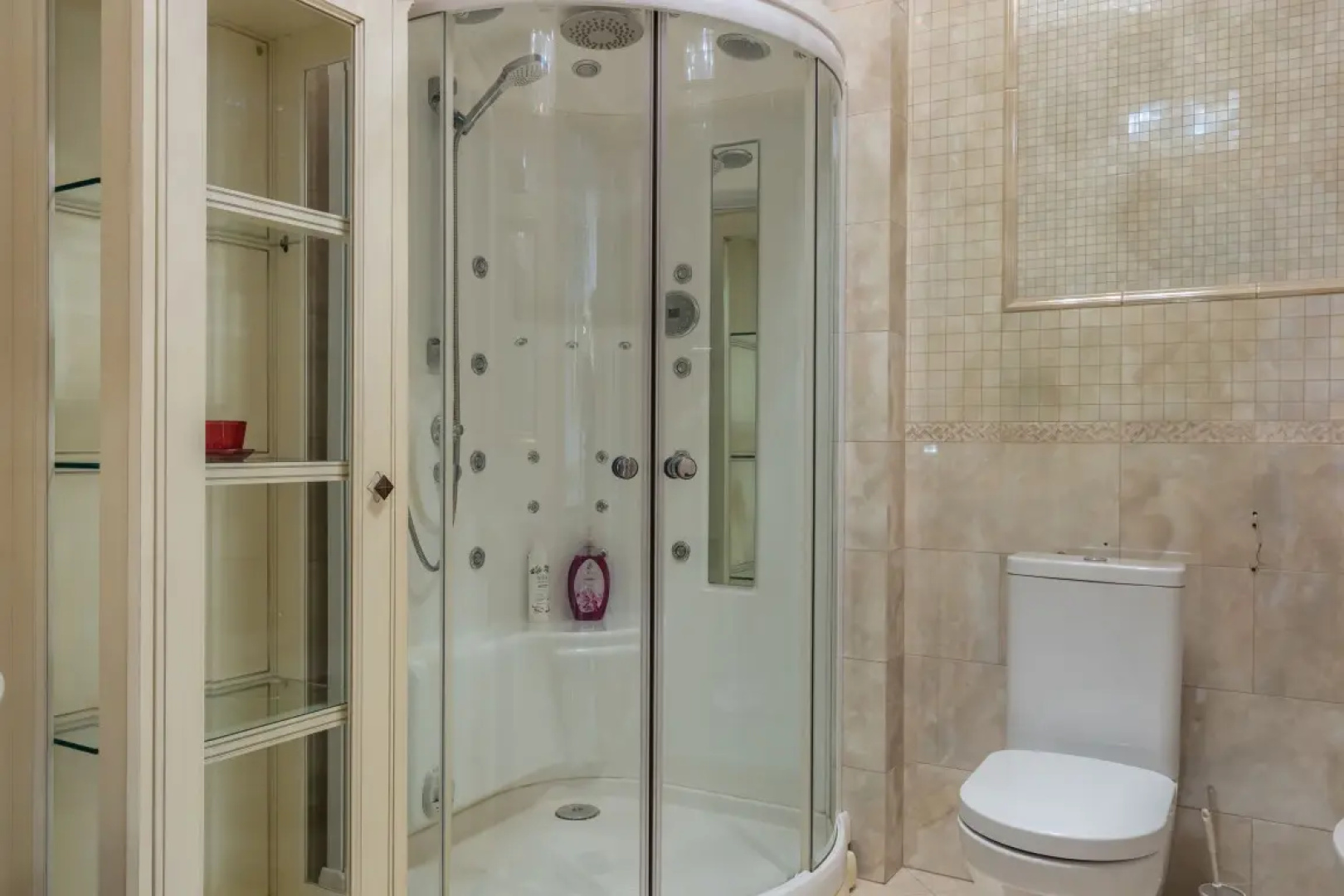 Апартаменты a.m. Rooms Neva Jacuzzi (Angliyskaya Naberezhnaya)