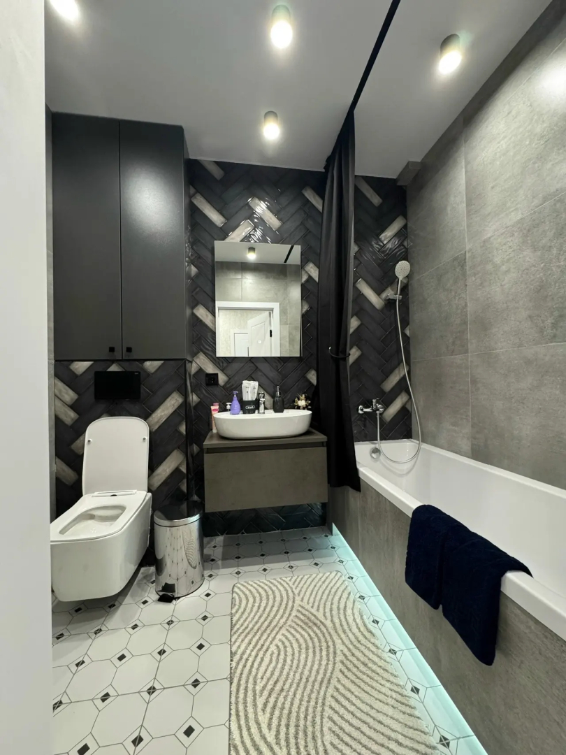 Квартира С дизайнерским ремонтом в новом доме