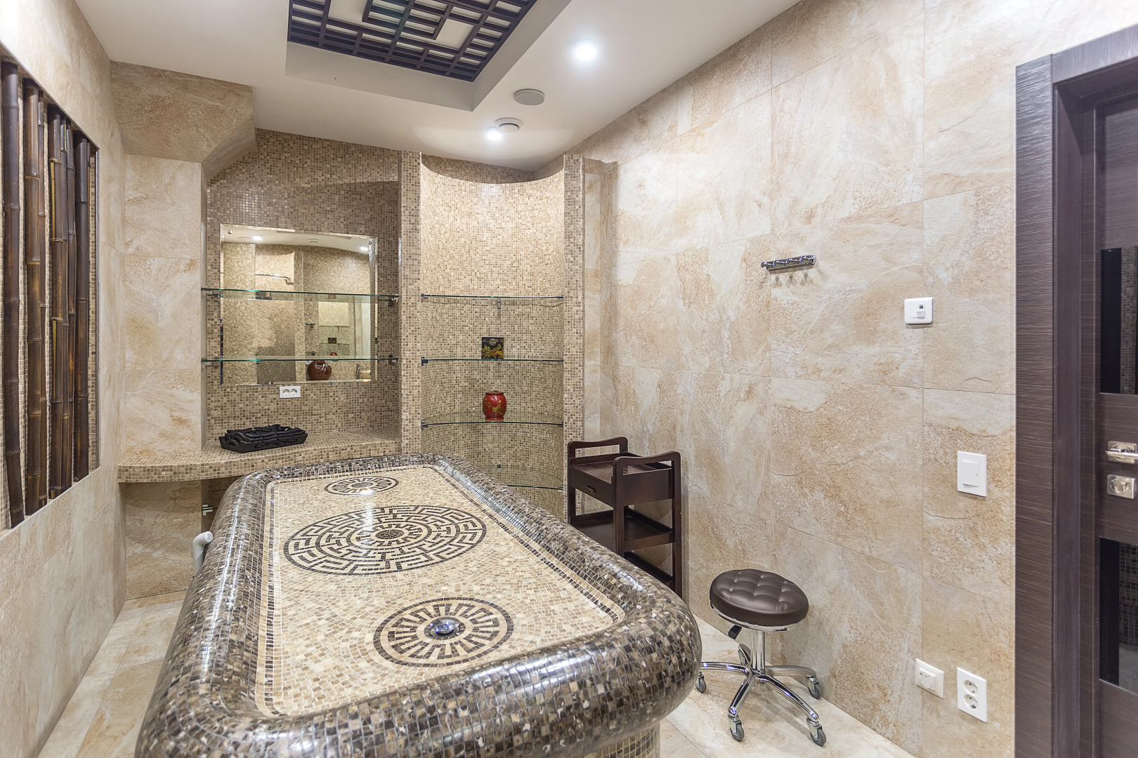 Отель Bliss Hotel & SPA