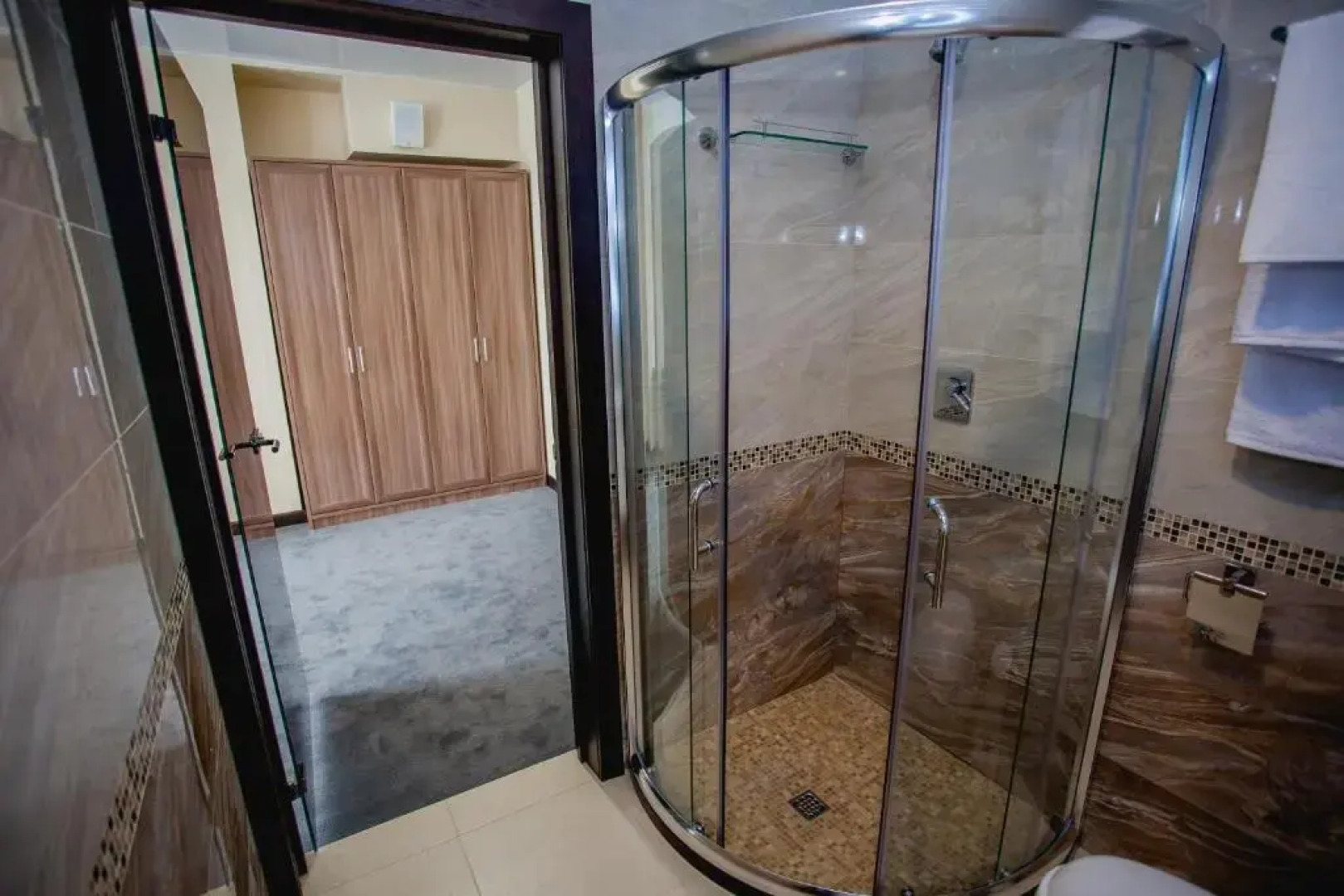 Отель Alex Aqua