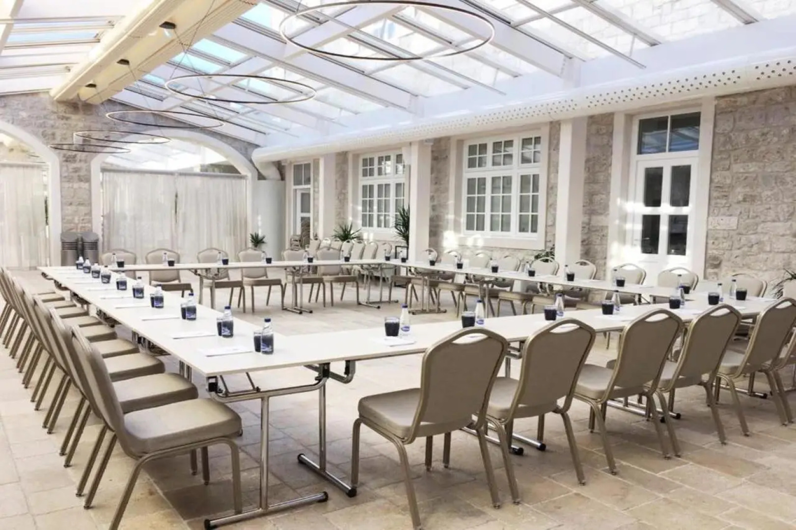 Lazure Hotel and Marina