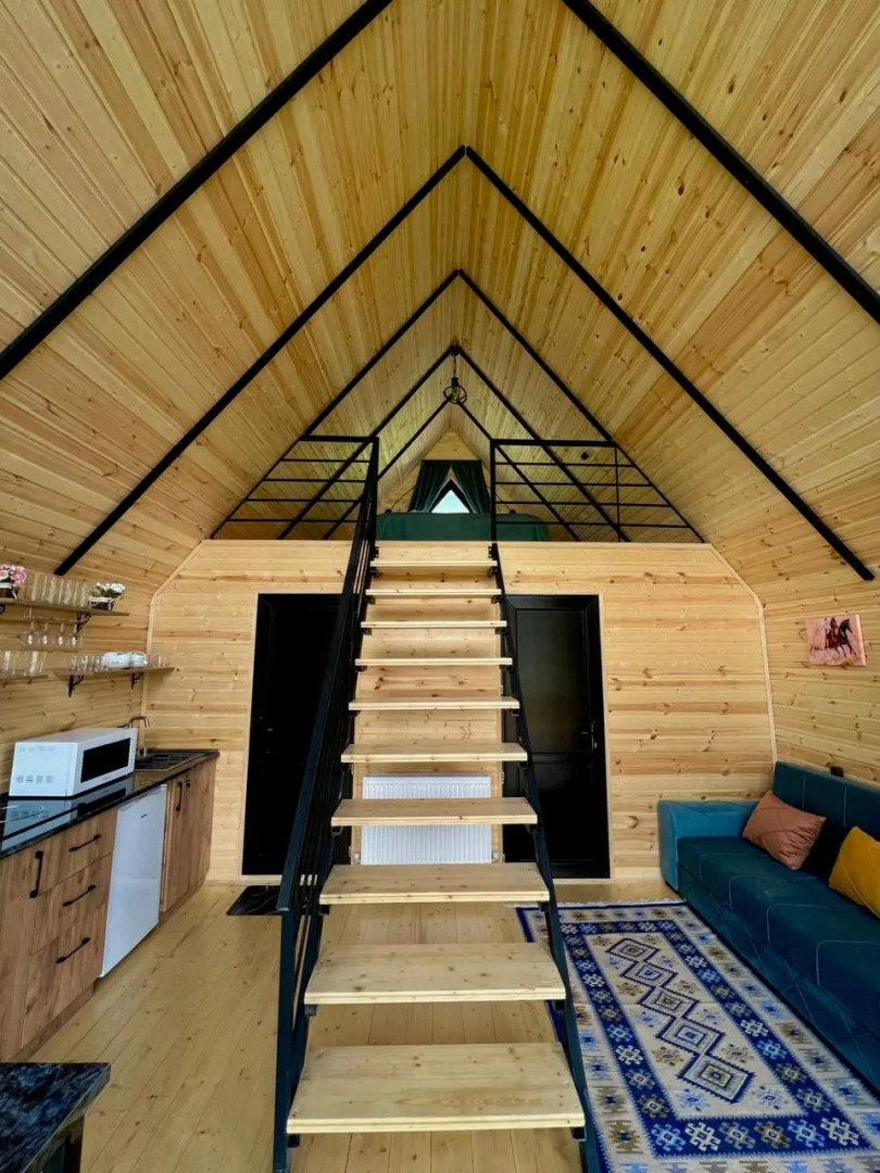 Шале Kazbegi Inn Cottages