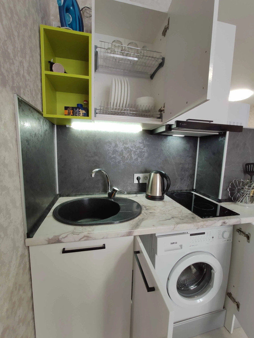 Квартира 2-Комн.на Набережной в Центре Города