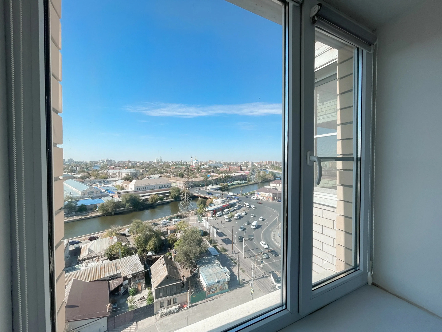 Квартира Green FOX с шикарным видом на реку Кутум