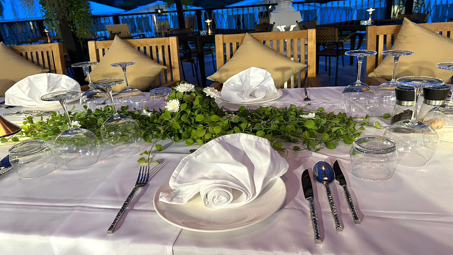 Отель Vannee Golden Sands Resort