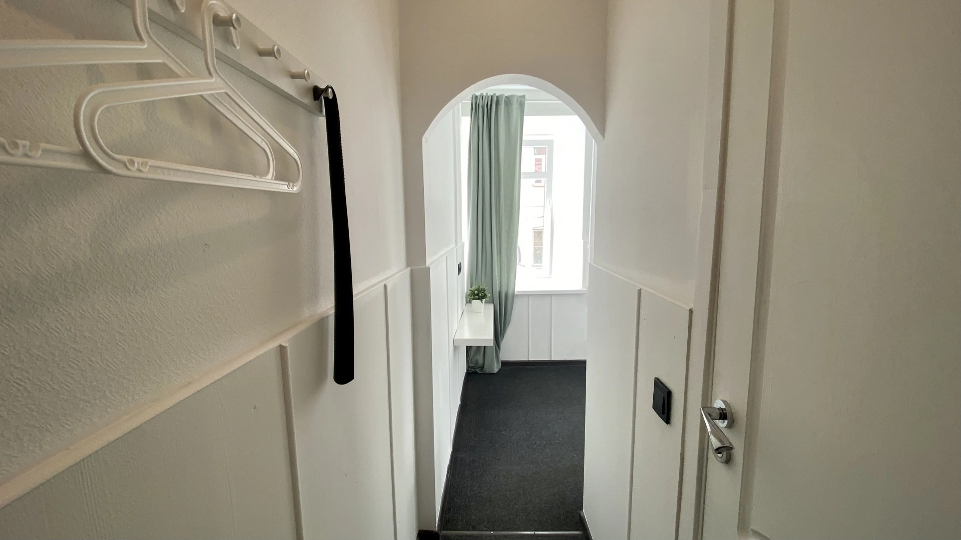 Апартаменты Серебрянический 15