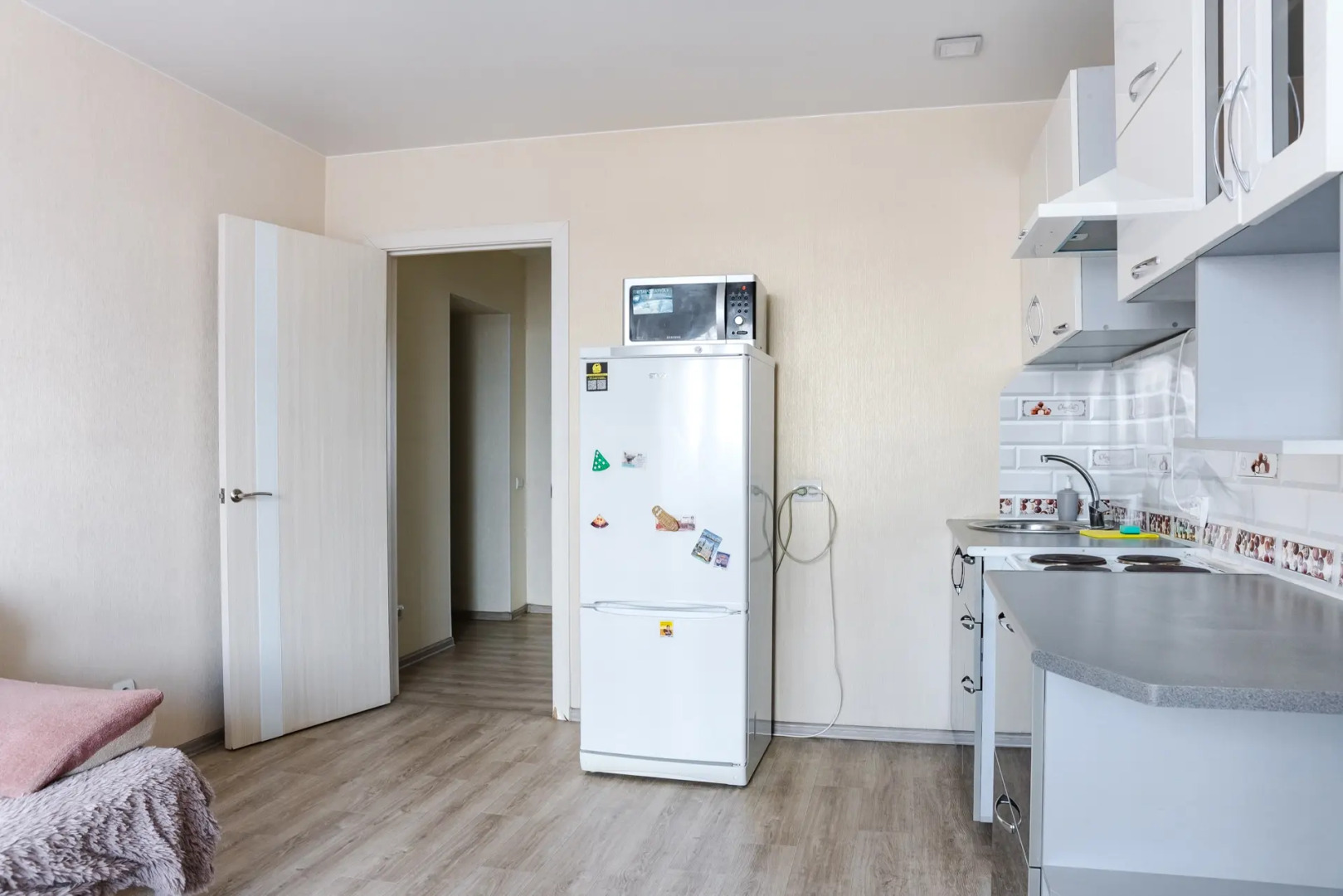 Квартира Октябрьская 221