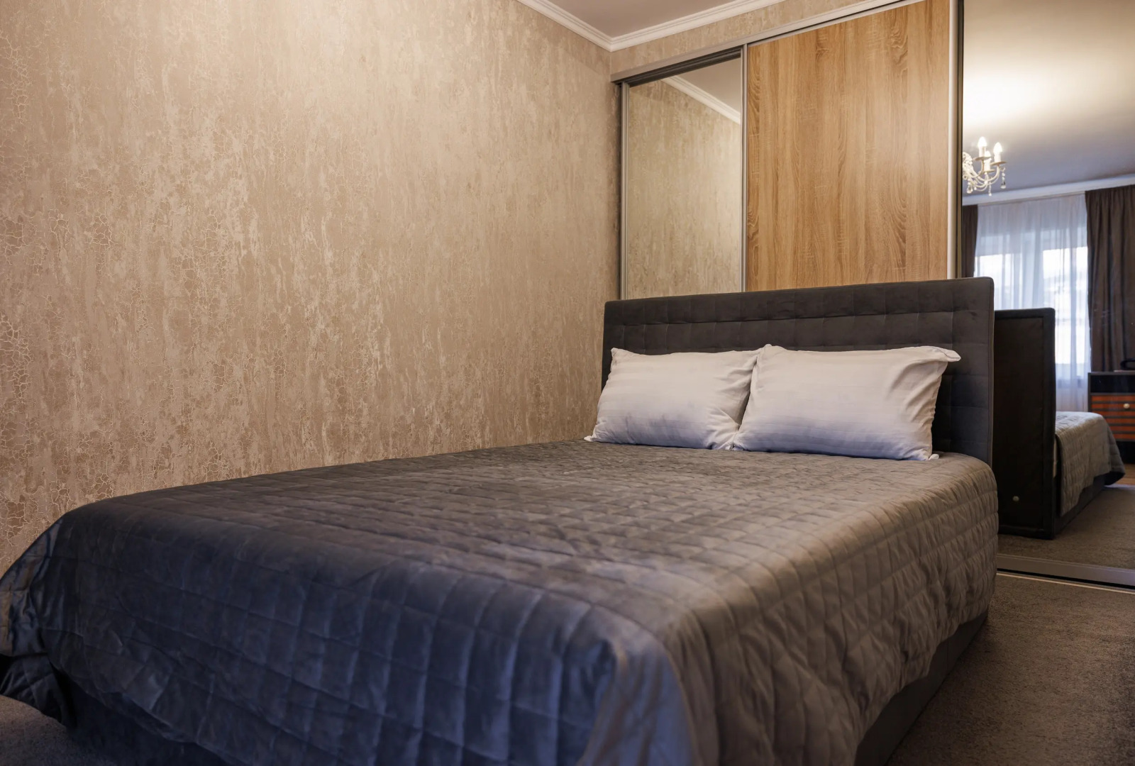 Квартира Люкс на Сойфера 13